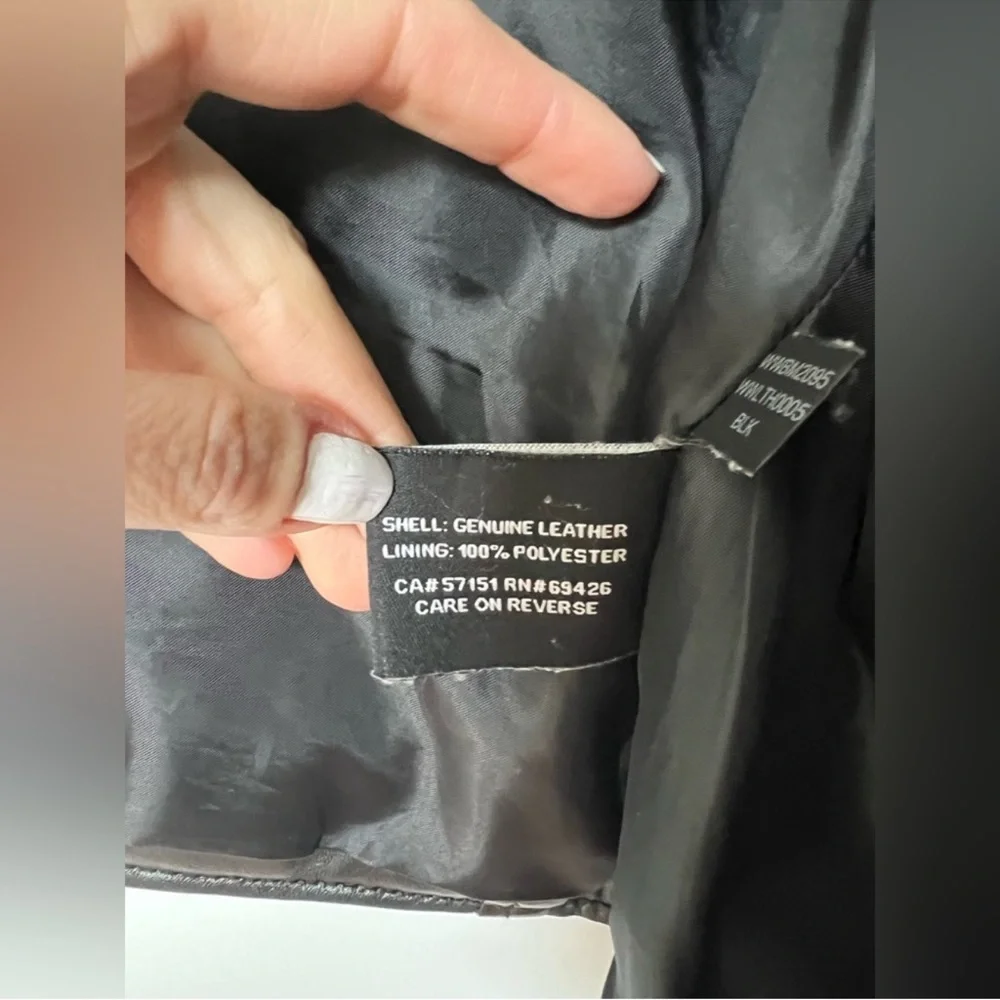Wilsons Leather Sleek Black Jacket - Picture 9 of 16